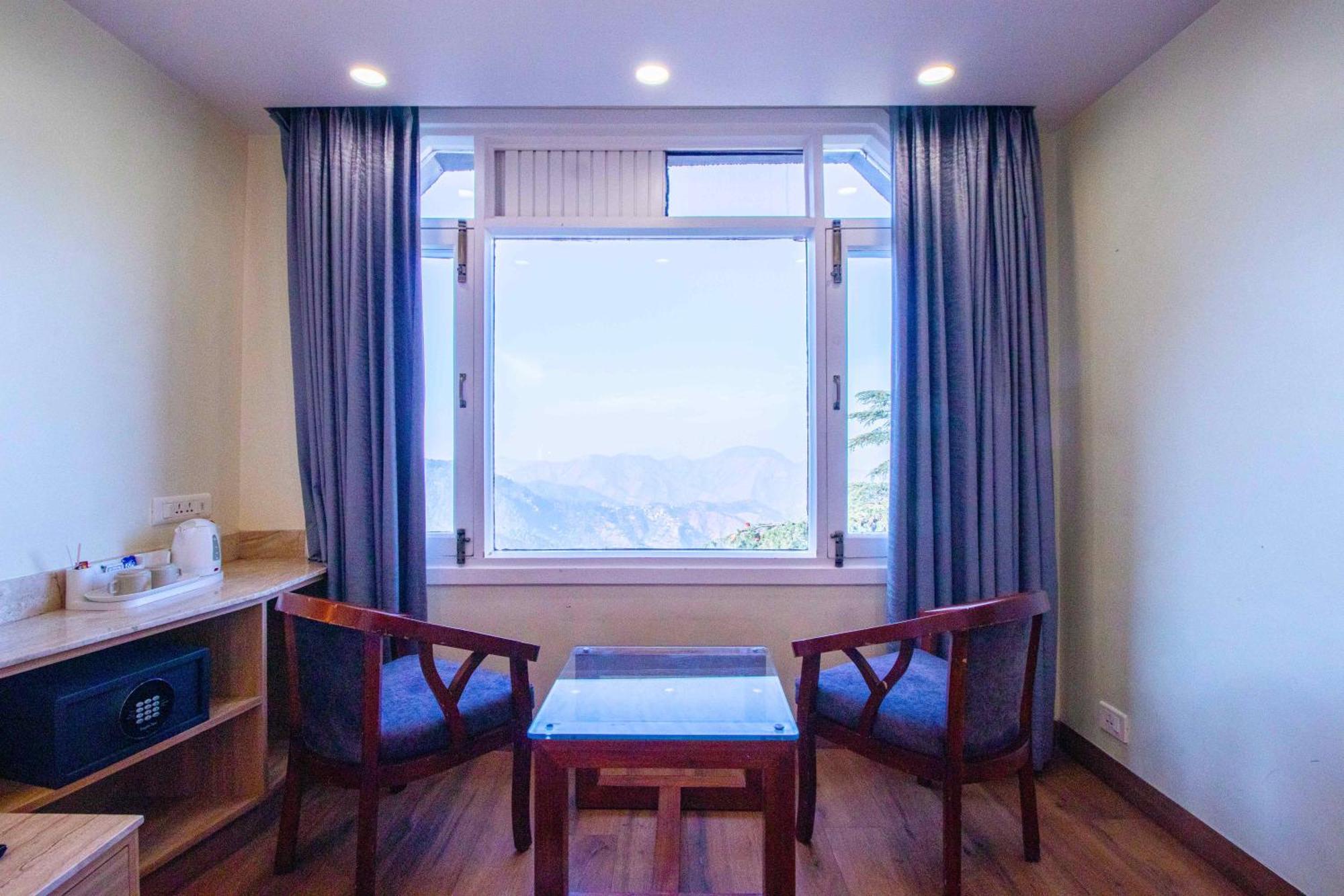 Treebo Varuna With Mountain View Shimla Exterior foto